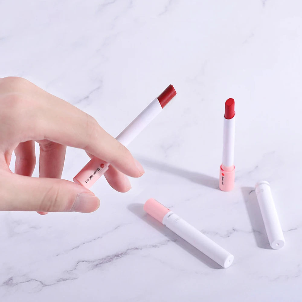 4 pcs/set Cigarette Lipstick Set Long Lasting Lip Glaze Matte Lip Gloss Waterproof.